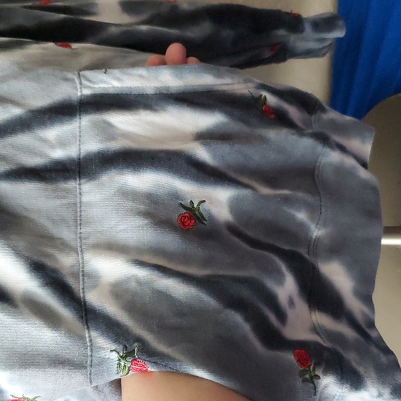 Eighty Eight brand medium tie dyed with roses hoodie men's unisex - Picture 10 of 10